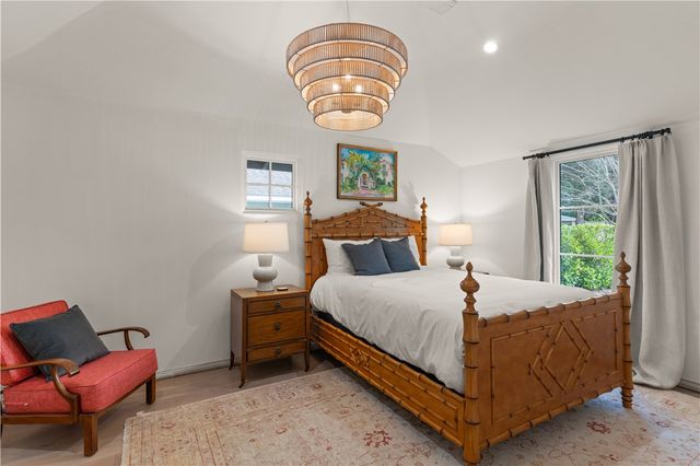 609 Oak Street, St Simons Island, GA 31522