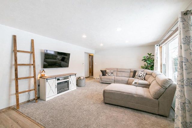 428 LINCOLN STREET, Seymour, WI 54165