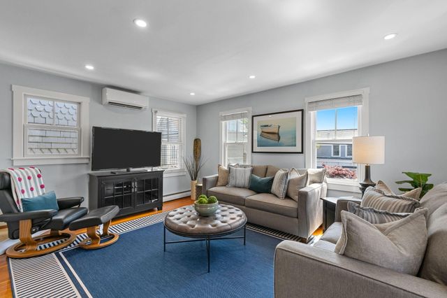 134 Commercial Street, Provincetown, MA 02657