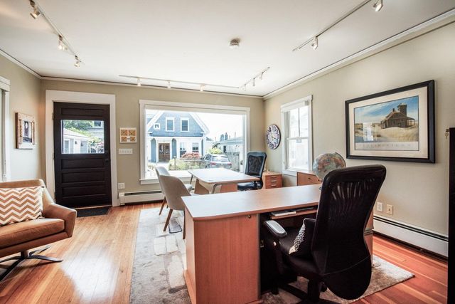 134 Commercial Street, Provincetown, MA 02657