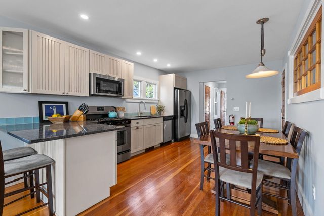 134 Commercial Street, Provincetown, MA 02657