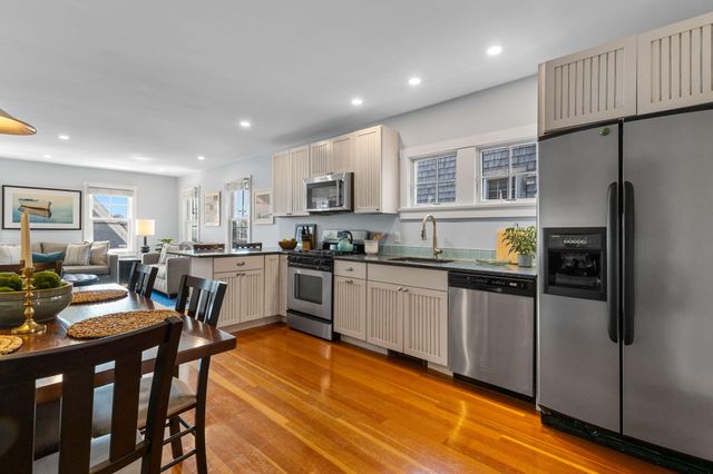 134 Commercial Street, Provincetown, MA 02657