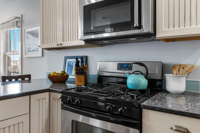 134 Commercial Street, Provincetown, MA 02657