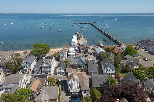 134 Commercial Street, Provincetown, MA 02657