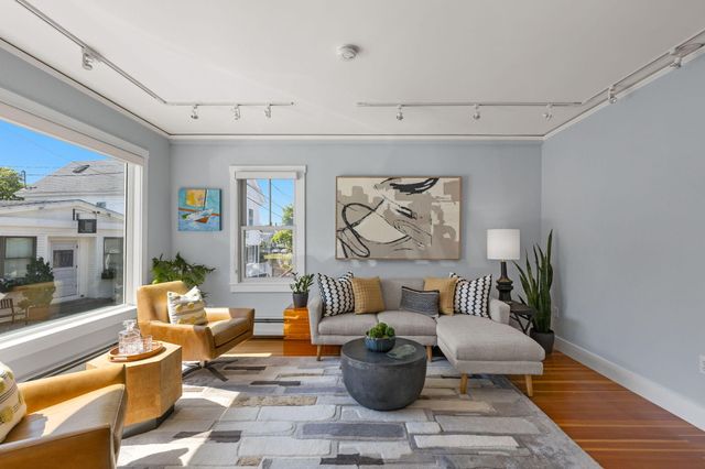 134 Commercial Street, Provincetown, MA 02657
