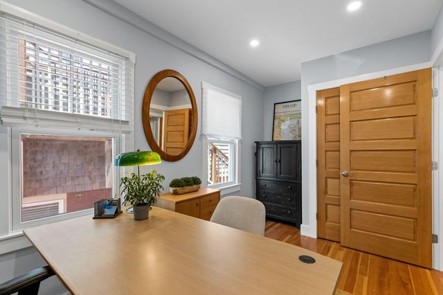 134 Commercial Street, Provincetown, MA 02657