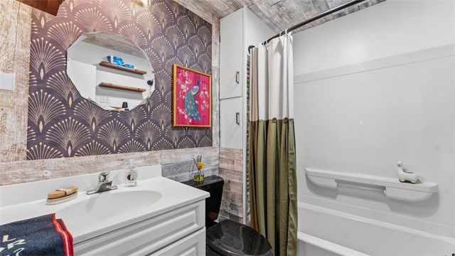 13585 Andy Jack Road, Rogers, AR 72756