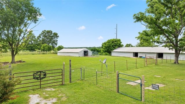 13585 Andy Jack Road, Rogers, AR 72756
