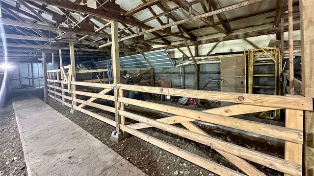 13585 Andy Jack Road, Rogers, AR 72756