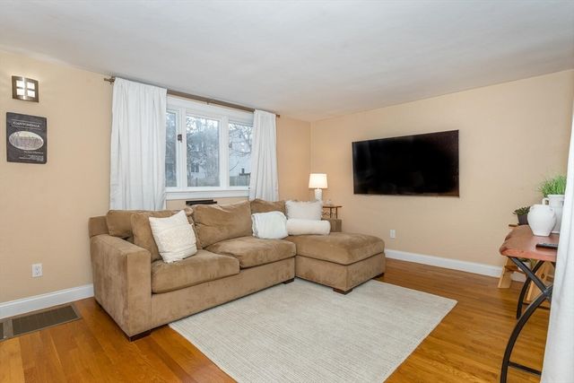 264 Pleasant Street, Canton, MA 02021