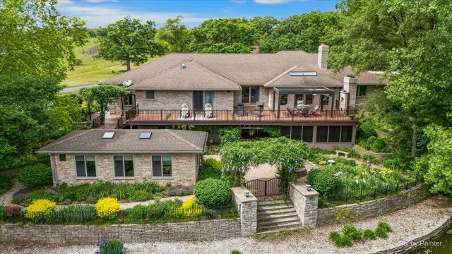 20481 Parade Court, Marengo, IL 60152