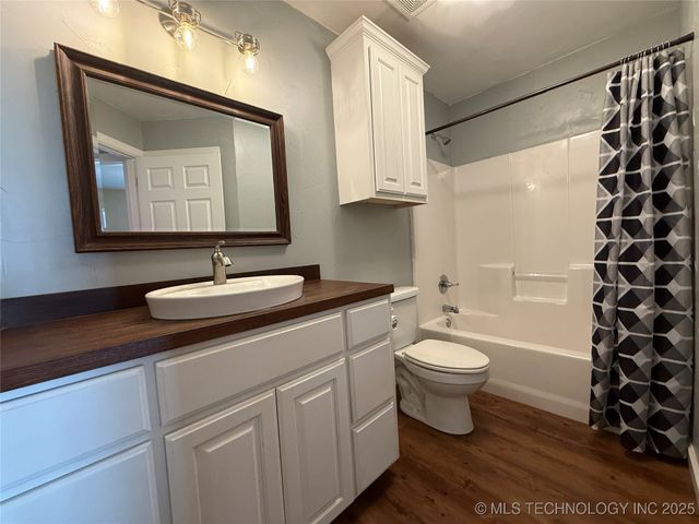 4027 Oklahoma Street, Muskogee, OK 74401