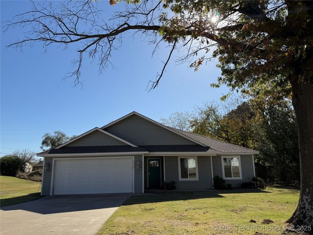 4027 Oklahoma Street, Muskogee, OK 74401