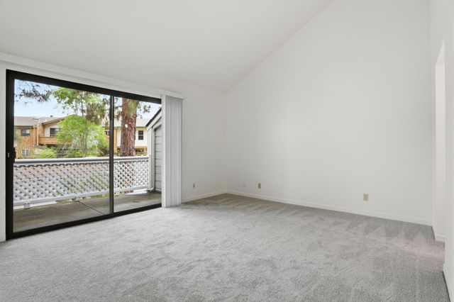 2621 Willowbrook Lane 110, Aptos, CA 95003