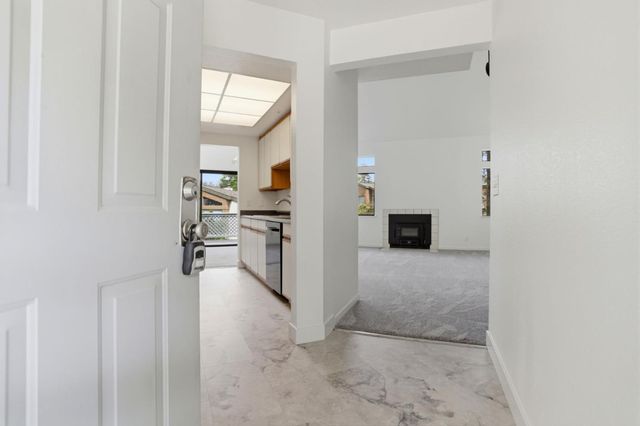 2621 Willowbrook Lane 110, Aptos, CA 95003