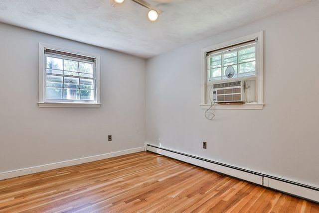 22 Withington Ln, Harvard, MA 01451