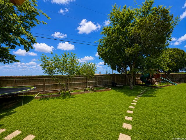 4706 Creekwood, Schertz, TX 78108