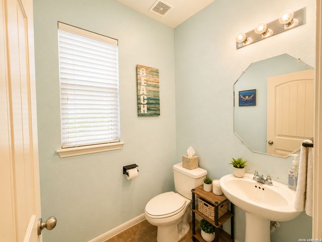 4706 Creekwood, Schertz, TX 78108