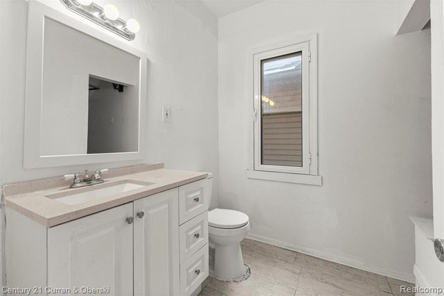 1520 Garfield Avenue, Lincoln Park, MI 48146