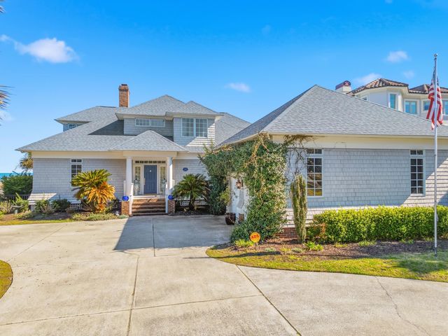 7906 Beach Dr., Myrtle Beach, SC 29572