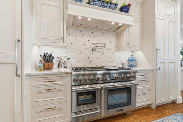 7906 Beach Dr., Myrtle Beach, SC 29572