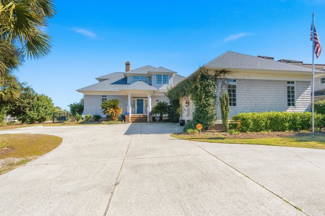 7906 Beach Dr., Myrtle Beach, SC 29572