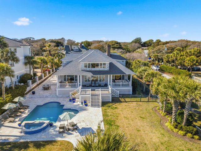 7906 Beach Dr., Myrtle Beach, SC 29572