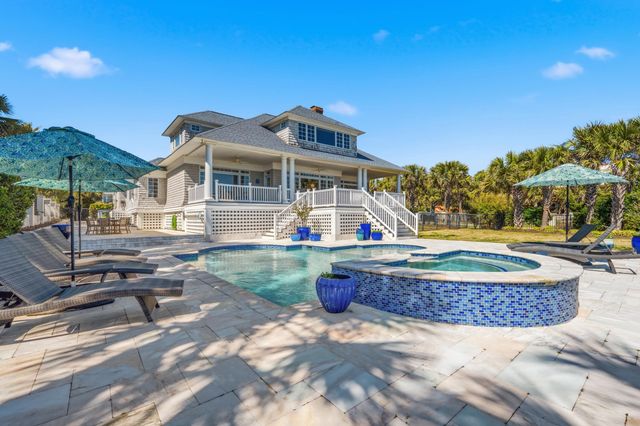 7906 Beach Dr., Myrtle Beach, SC 29572