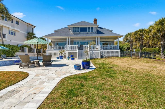 7906 Beach Dr., Myrtle Beach, SC 29572