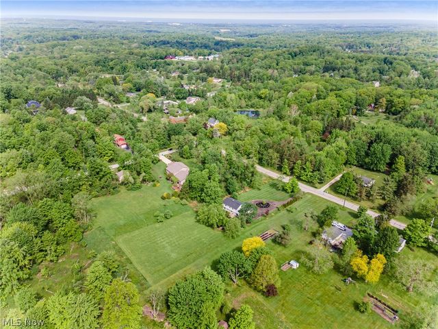 7981 Mulberry Road, Chesterland, OH 44026