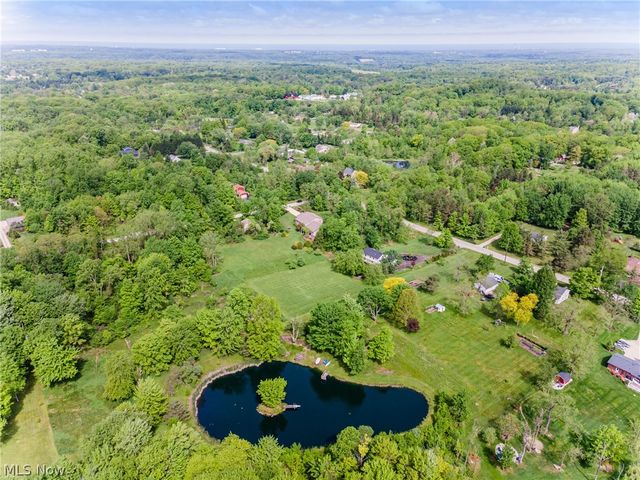 7981 Mulberry Road, Chesterland, OH 44026