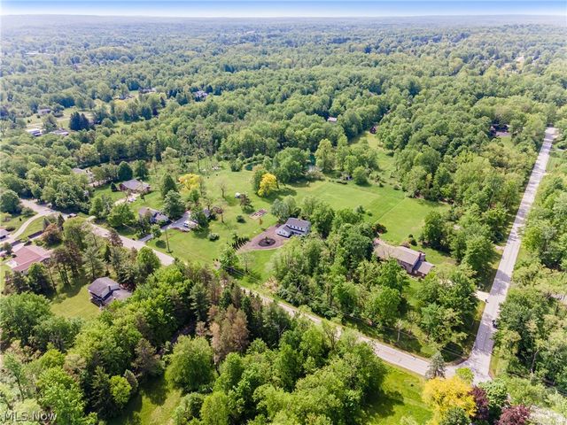 7981 Mulberry Road, Chesterland, OH 44026