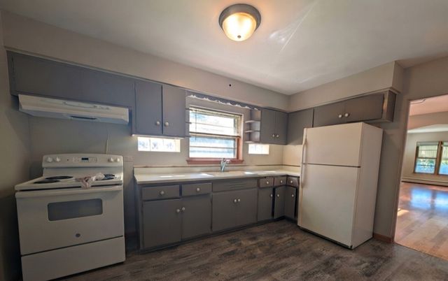 300 Burlington Avenue 2NDFL, Downers Grove, IL 60515