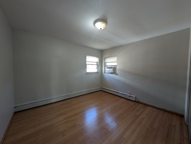 300 Burlington Avenue 2NDFL, Downers Grove, IL 60515