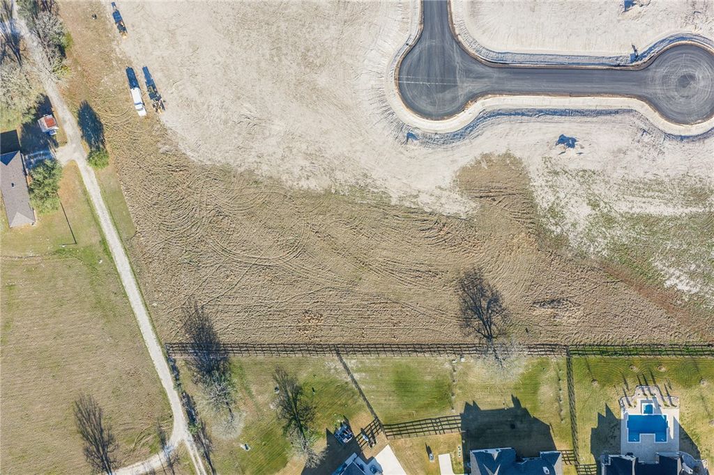 10324 Vera Court, Bryan, TX 77808 — photo 2