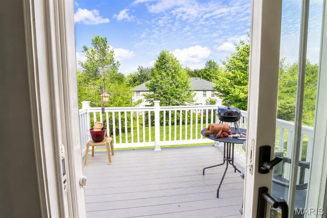 1024 Pin Oak Drive, Warrenton, MO 63383