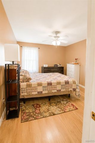 1024 Pin Oak Drive, Warrenton, MO 63383