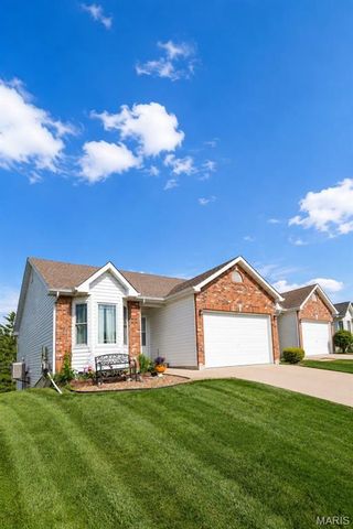 1024 Pin Oak Drive, Warrenton, MO 63383