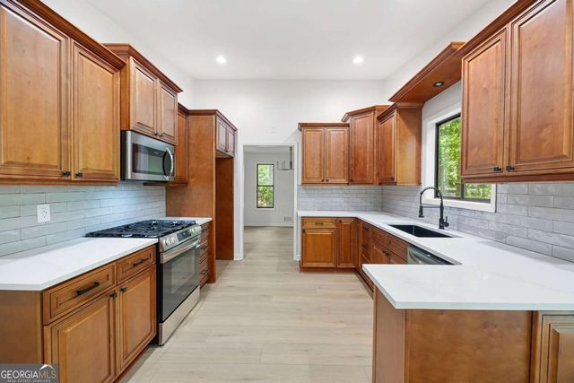 3292 Holly Mill Court, Marietta, GA 30062