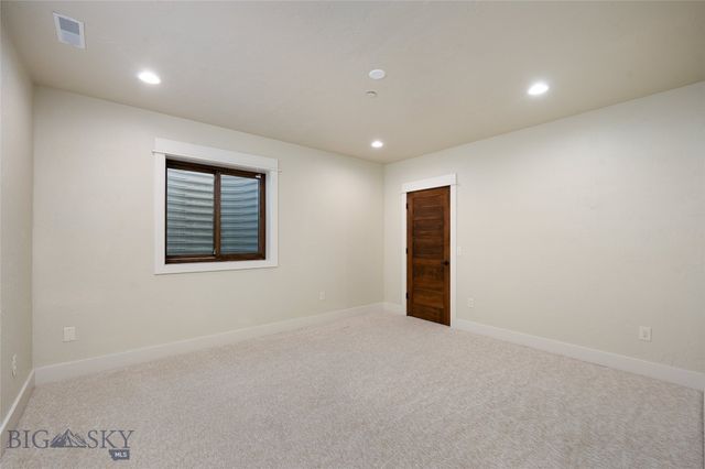 45 Spain Bridge Circle Drive, Belgrade, MT 59714