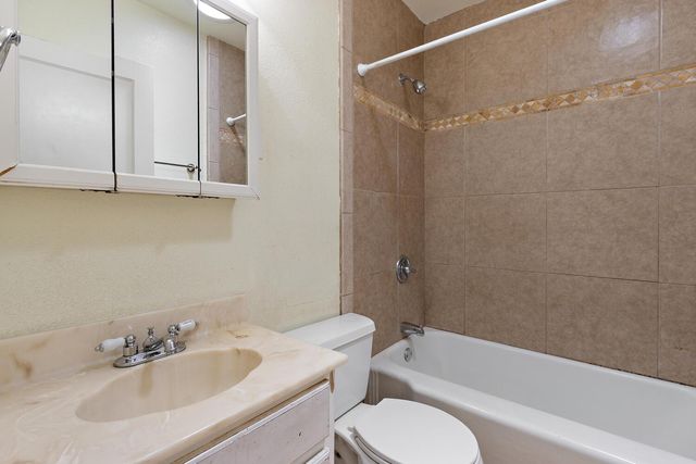 5236 Marconi Ave, Carmichael, CA 95608