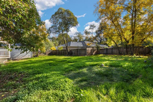 5236 Marconi Ave, Carmichael, CA 95608