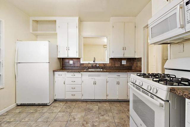 5236 Marconi Ave, Carmichael, CA 95608