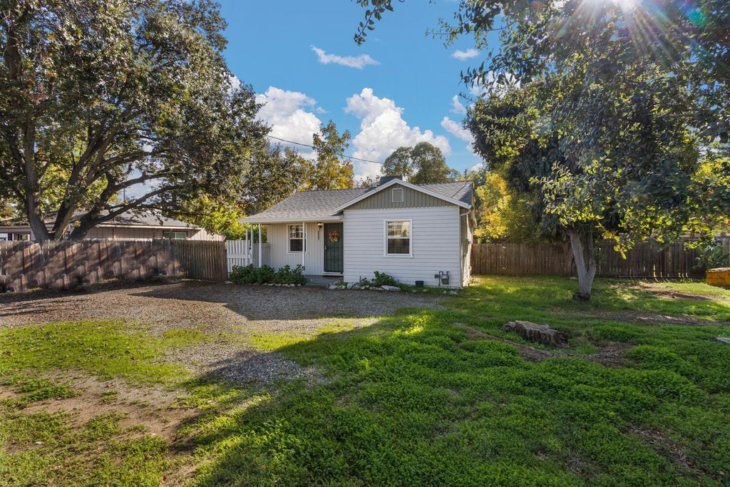 5236 Marconi Ave, Carmichael, CA 95608