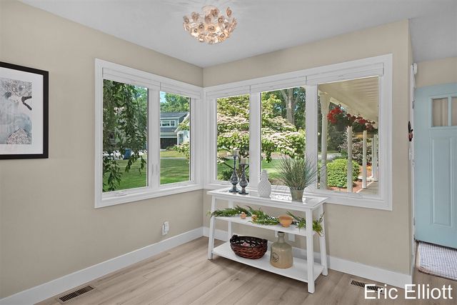 365 Big Bay Drive, Holland, MI 49424
