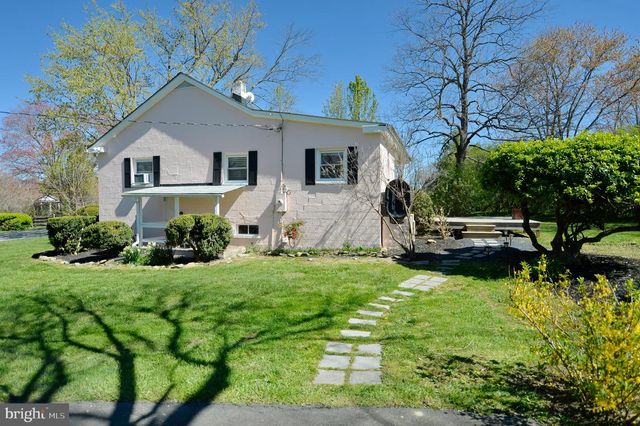 22282 ST LOUIS RD, Middleburg, VA 20117