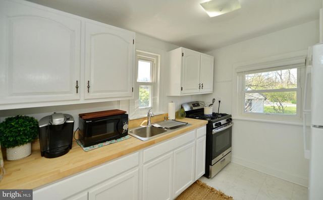 22282 ST LOUIS RD, Middleburg, VA 20117