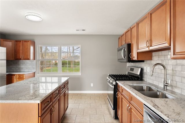 427 Webster Boulevard, Jeffersonville, IN 47130