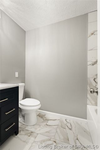 427 Webster Boulevard, Jeffersonville, IN 47130