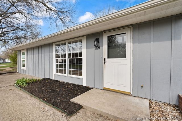 427 Webster Boulevard, Jeffersonville, IN 47130